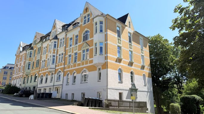 Mehrfamilienhaus Plauen/ Neundorf